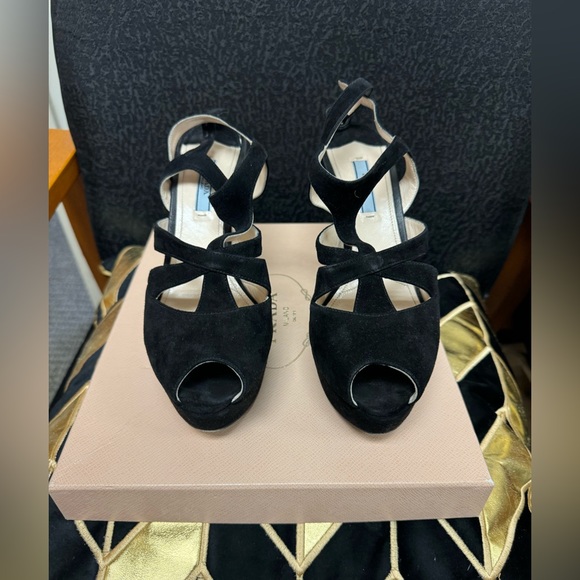 FINAL PRICE Prada Camoscio 2 Black Suede Platform Strappy Heels - Picture 5 of 12